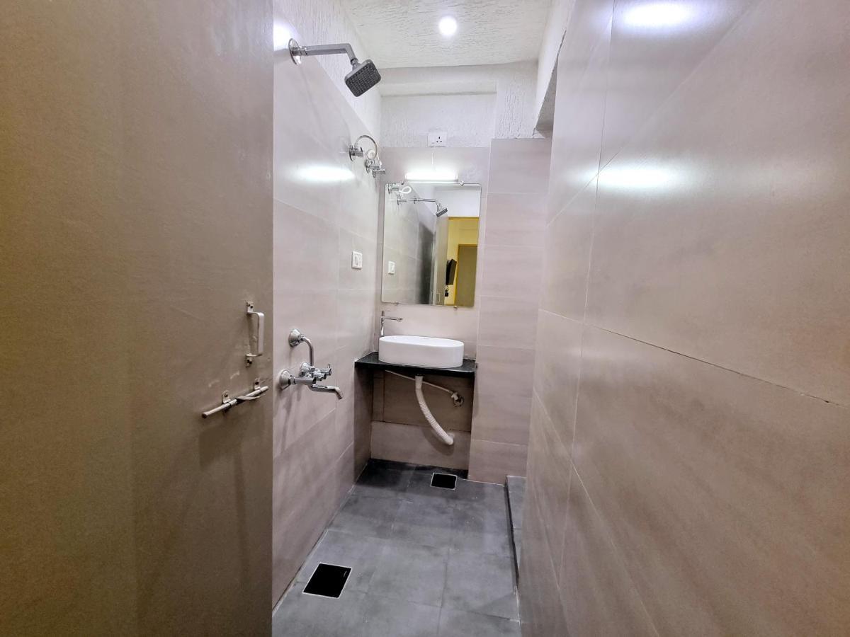 Stayinn Nest Bhopal Exteriör bild